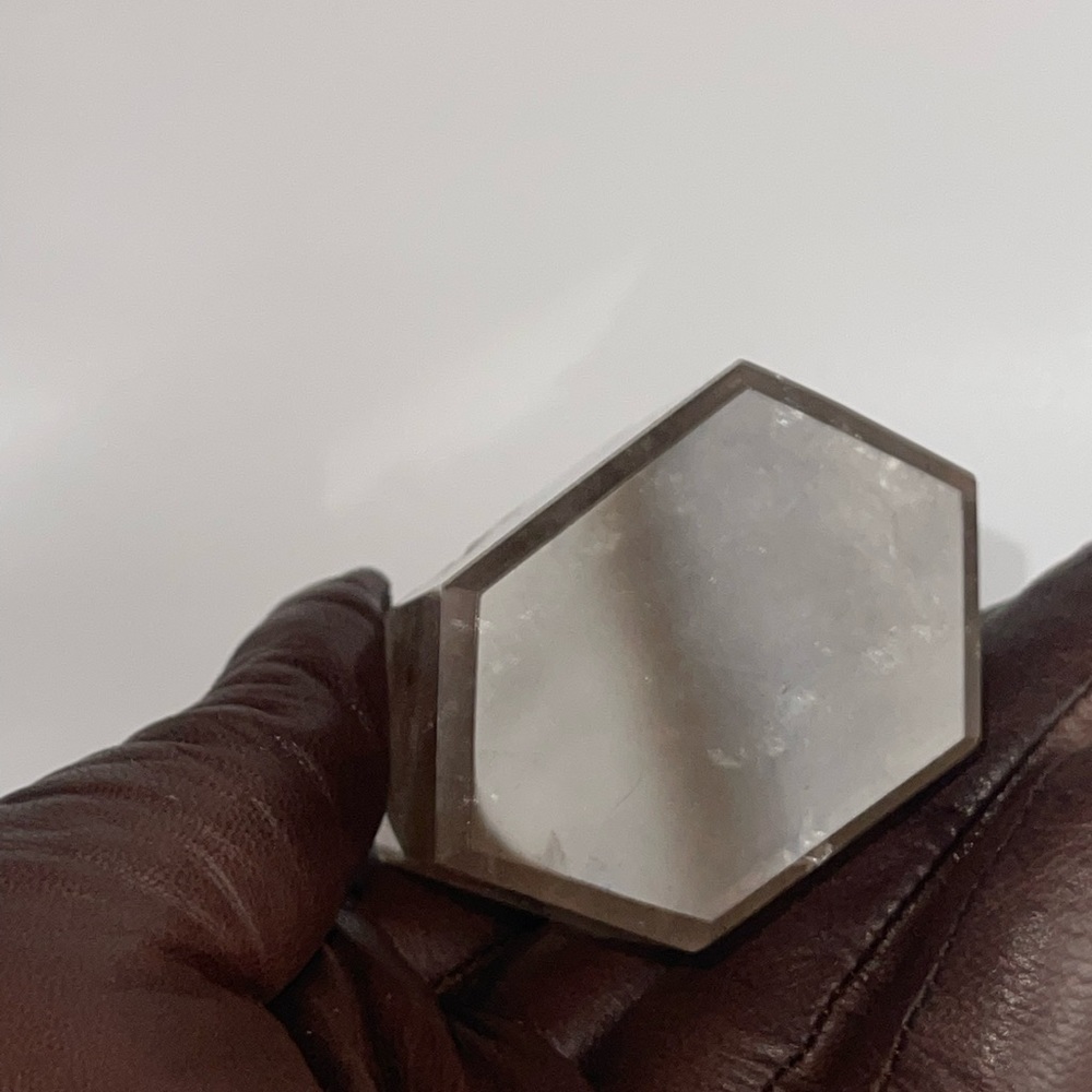 ❤️HP❤️ Gold Rutile in Quartz hand carved tower - Picture 15 of 17